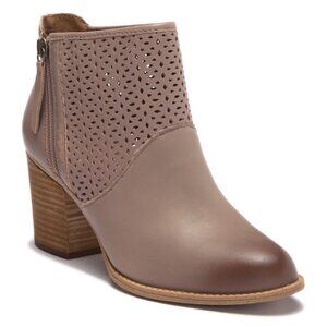 Sofft Taupe Perforated Leather Ankle Booties with Chunky Heels Sz 8.5 M